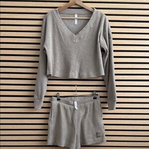 Alo Muse Knit Pajama Set with V-Neck Top